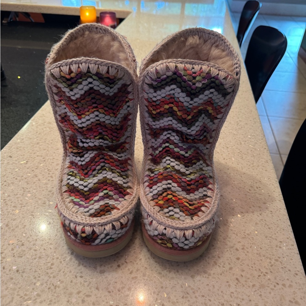 Mou Red and Pink Cozy Slippers